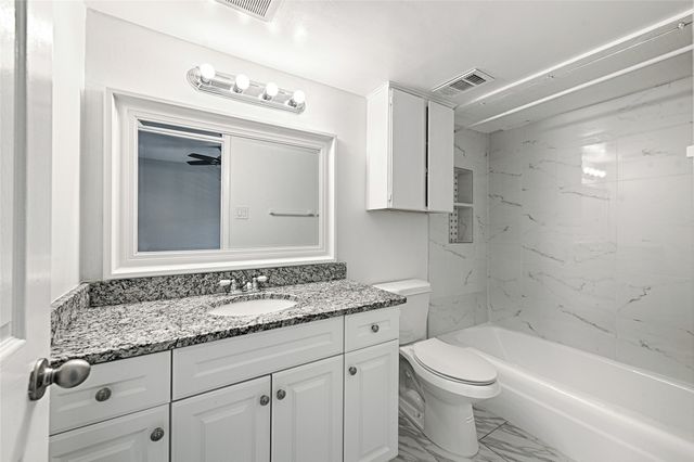 5930 Birchbrook Drive 217, Dallas, TX 75206