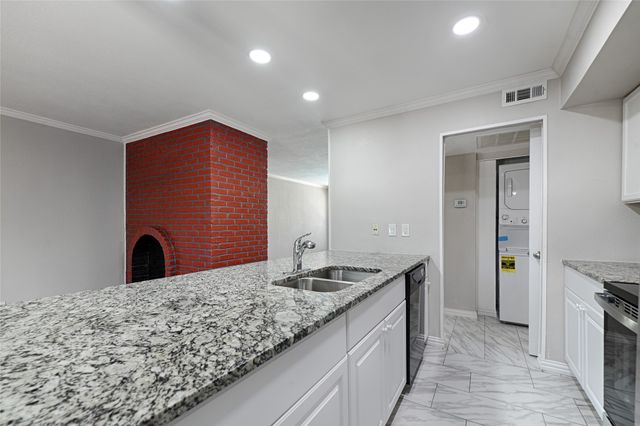 5930 Birchbrook Drive 217, Dallas, TX 75206