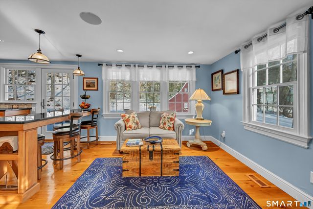 14 Dinglebrook Lane, Newtown, CT 06470