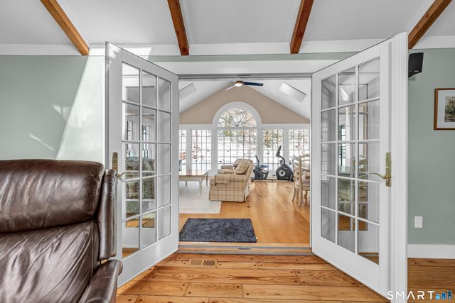 14 Dinglebrook Lane, Newtown, CT 06470