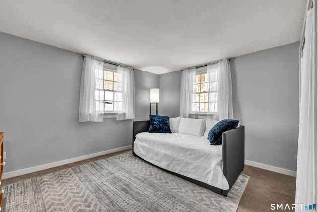 14 Dinglebrook Lane, Newtown, CT 06470