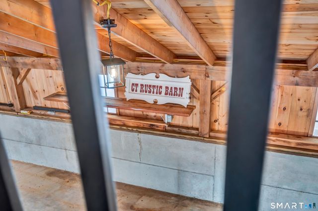 14 Dinglebrook Lane, Newtown, CT 06470