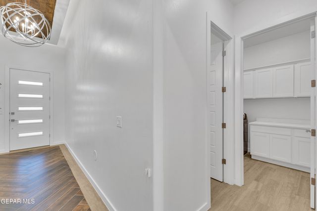 333 Blue Valley Drive, El Paso, TX 79928