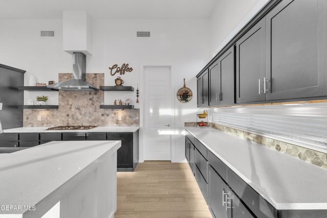 333 Blue Valley Drive, El Paso, TX 79928