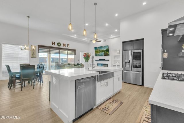 333 Blue Valley Drive, El Paso, TX 79928