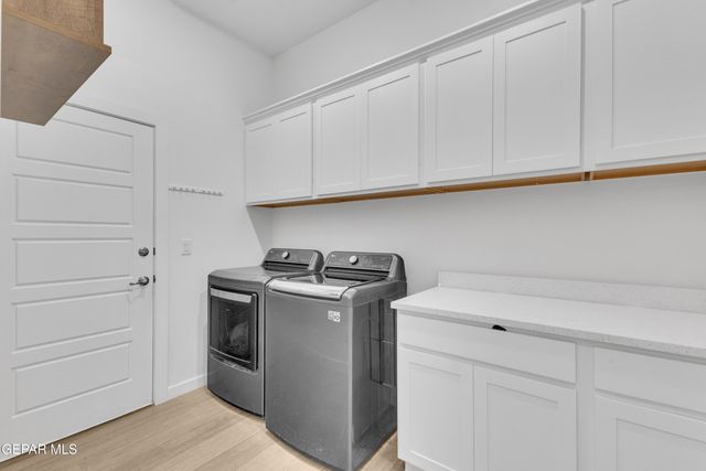 333 Blue Valley Drive, El Paso, TX 79928