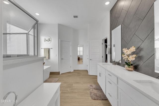 333 Blue Valley Drive, El Paso, TX 79928