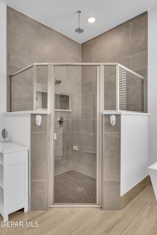 333 Blue Valley Drive, El Paso, TX 79928