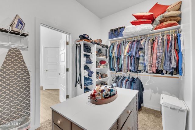 333 Blue Valley Drive, El Paso, TX 79928