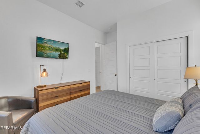 333 Blue Valley Drive, El Paso, TX 79928