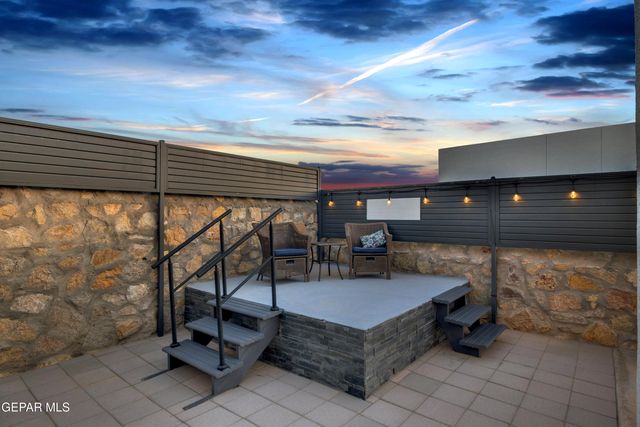 333 Blue Valley Drive, El Paso, TX 79928