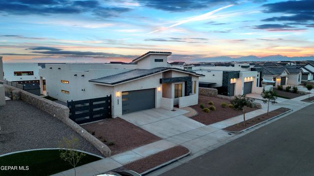 333 Blue Valley Drive, El Paso, TX 79928