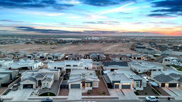 333 Blue Valley Drive, El Paso, TX 79928