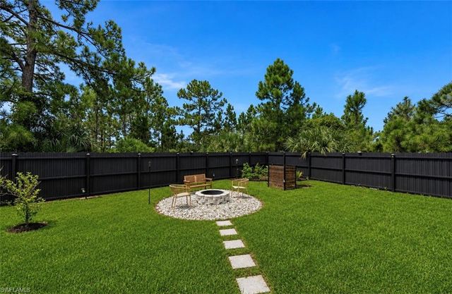 2609 27th ST W, Lehigh Acres, FL 33971