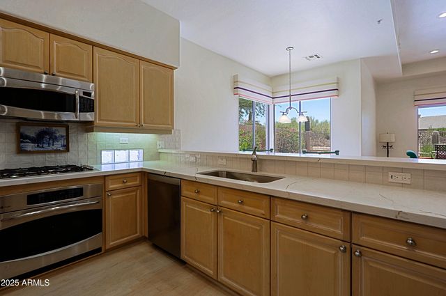 7019 E THIRSTY CACTUS Lane, Scottsdale, AZ 85266