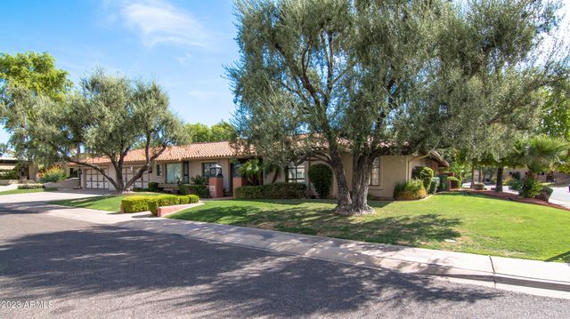 8176 E DEL BARQUERO Drive, Scottsdale, AZ 85258