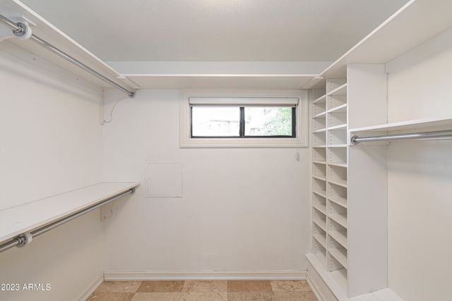 8176 E DEL BARQUERO Drive, Scottsdale, AZ 85258