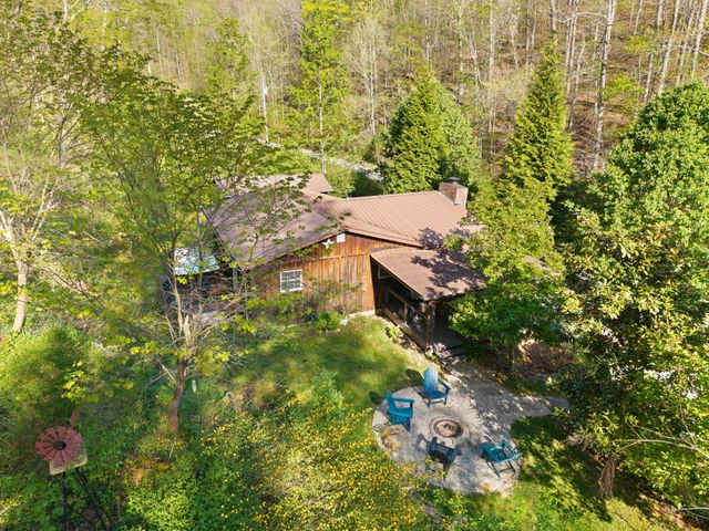 3853 Skidmore Road, Frenchburg, KY 40322