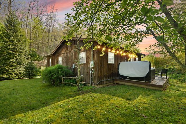 3853 Skidmore Road, Frenchburg, KY 40322