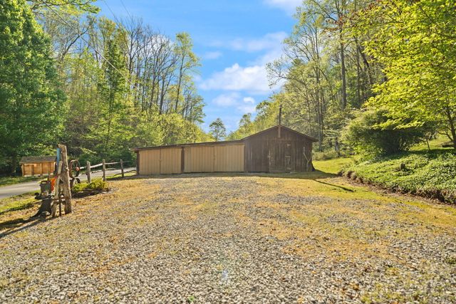 3853 Skidmore Road, Frenchburg, KY 40322