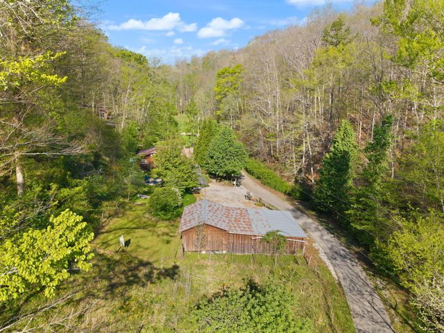 3853 Skidmore Road, Frenchburg, KY 40322