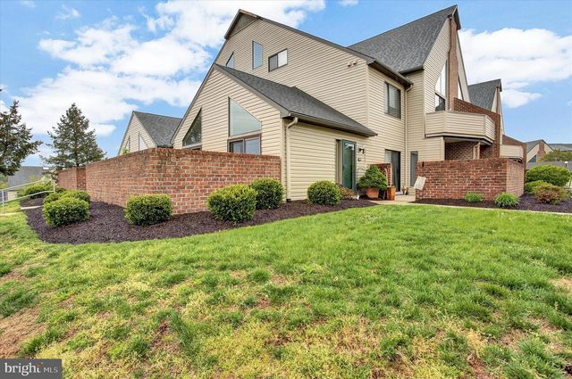 609 CHERRINGTON DR, Harrisburg, PA 17110