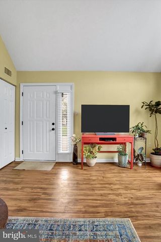 609 CHERRINGTON DR, Harrisburg, PA 17110