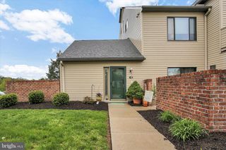 609 CHERRINGTON DR, Harrisburg, PA 17110
