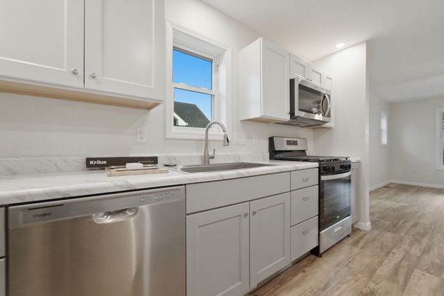 1411 Woodward Street, La Porte, IN 46350