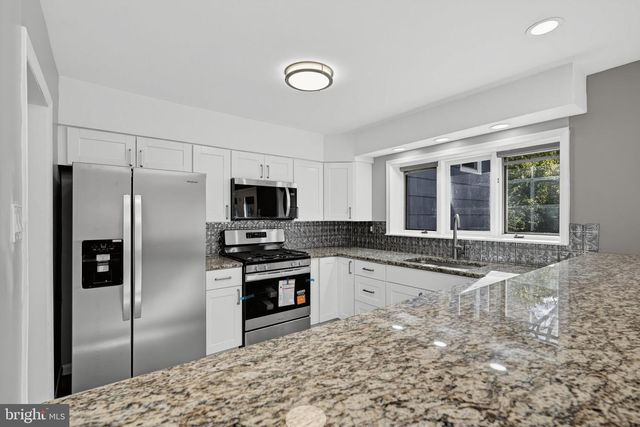 169 INDIANA AVE, Blackwood, NJ 08012