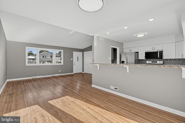 169 INDIANA AVE, Blackwood, NJ 08012