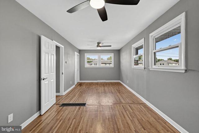 169 INDIANA AVE, Blackwood, NJ 08012