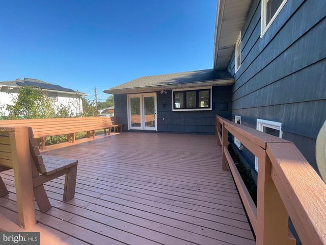 169 INDIANA AVE, Blackwood, NJ 08012