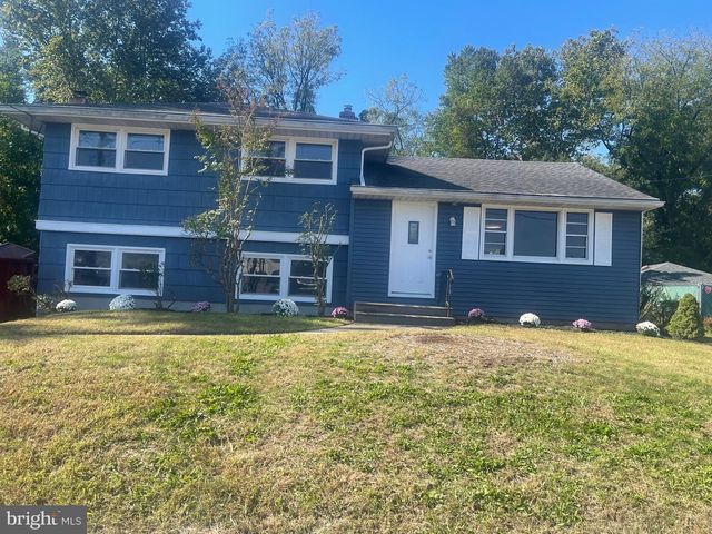 169 INDIANA AVE, Blackwood, NJ 08012