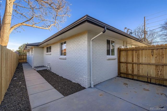 3501 Holly Street, Denver, CO 80207