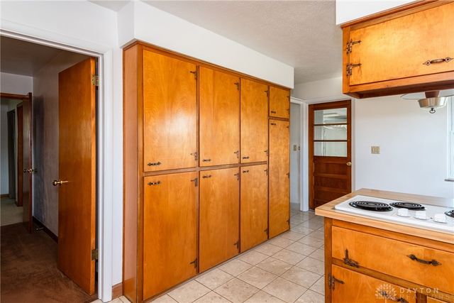 303 E Whittier Avenue, Fairborn, OH 45324