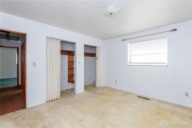 303 E Whittier Avenue, Fairborn, OH 45324