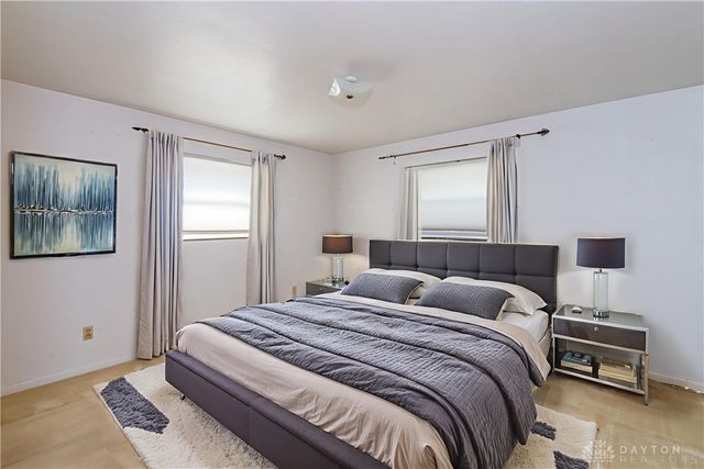 303 E Whittier Avenue, Fairborn, OH 45324