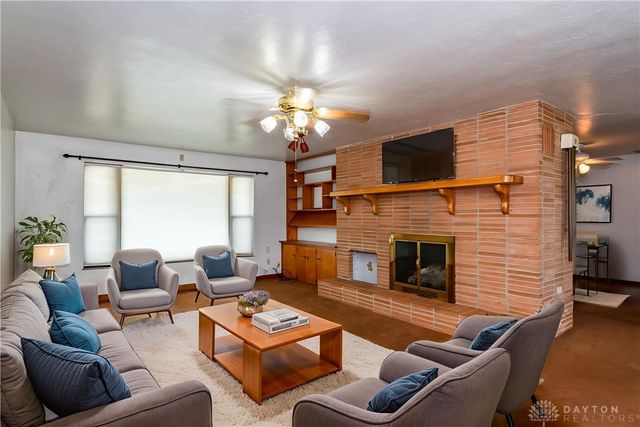 303 E Whittier Avenue, Fairborn, OH 45324