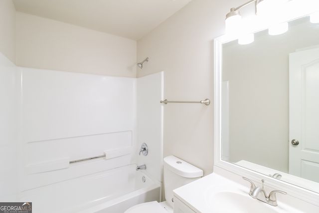 10381 Commons Crossing, Jonesboro, GA 30238