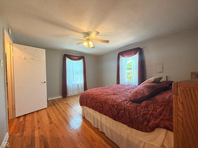 206 W 2nd Street N, Greensburg, IN 47240