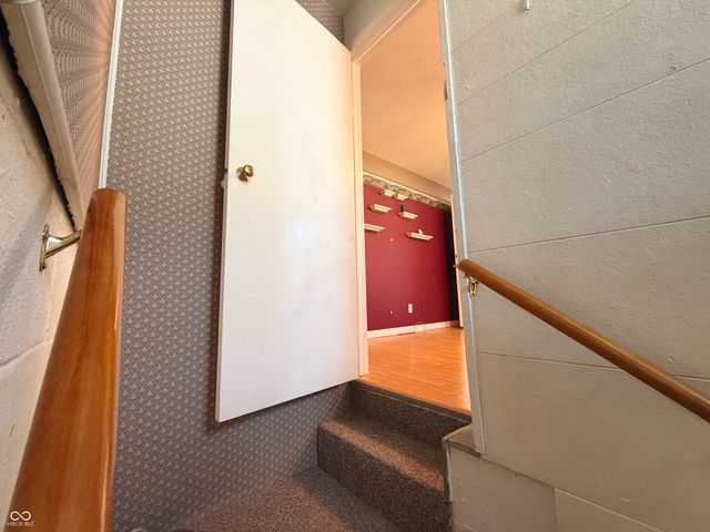 206 W 2nd Street N, Greensburg, IN 47240