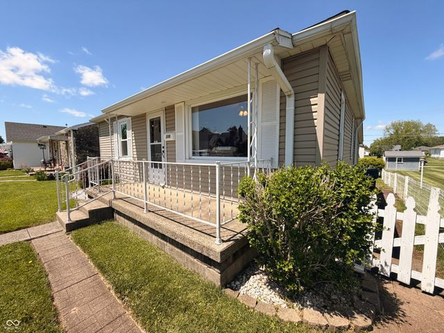 206 W 2nd Street N, Greensburg, IN 47240