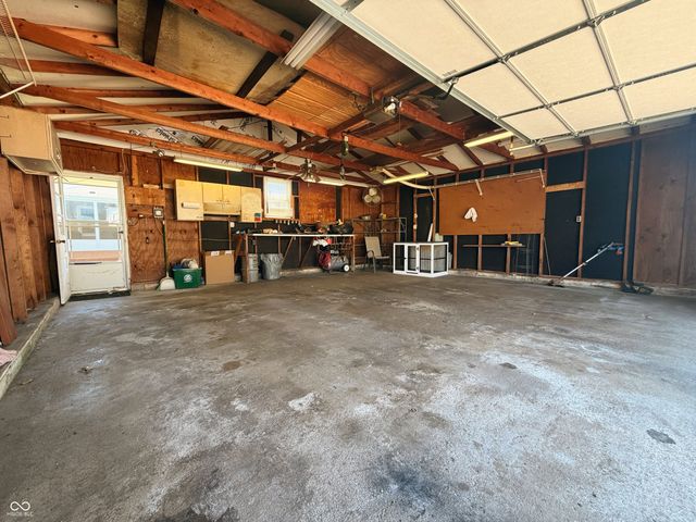 206 W 2nd Street N, Greensburg, IN 47240