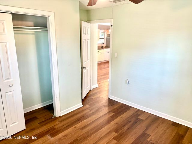 8003 BERRY Avenue, Jacksonville, FL 32211