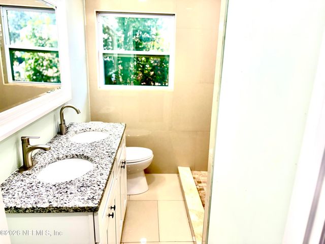 8003 BERRY Avenue, Jacksonville, FL 32211