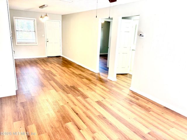 8003 BERRY Avenue, Jacksonville, FL 32211