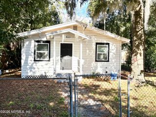 8003 BERRY Avenue, Jacksonville, FL 32211