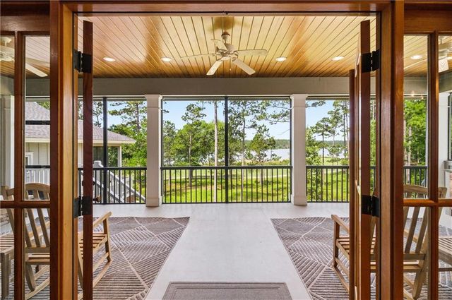 32567 Lakeview Circle A, Loxley, AL 36551