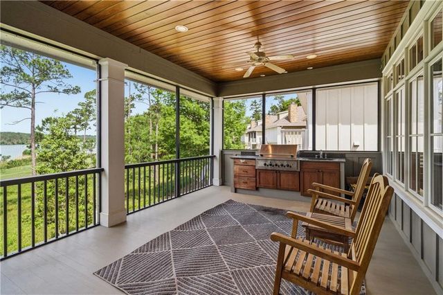 32567 Lakeview Circle A, Loxley, AL 36551